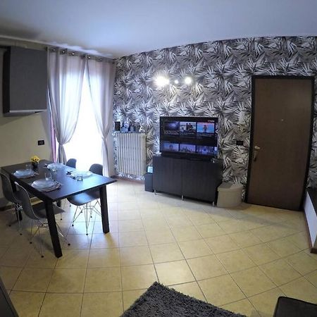 카스테네돌로 Casa Di Mirco - Ampio E Moderno Bilocale 아파트 외부 사진