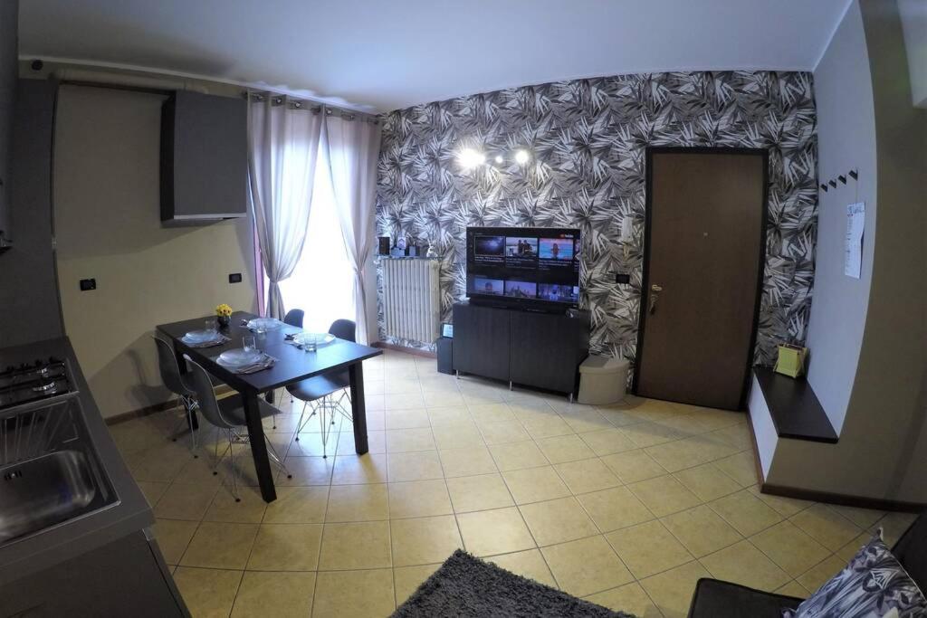 카스테네돌로 Casa Di Mirco - Ampio E Moderno Bilocale 아파트 외부 사진